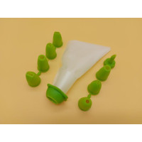 Мішок кондитерський силіконовий багаторазовий для крему з пластмасовими насадками 8 штук L 31 cm W 13 cm