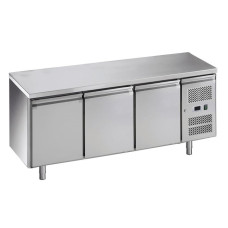Стол холодильный 3-х дверный без борта Forcold G-GN3100TN-FC