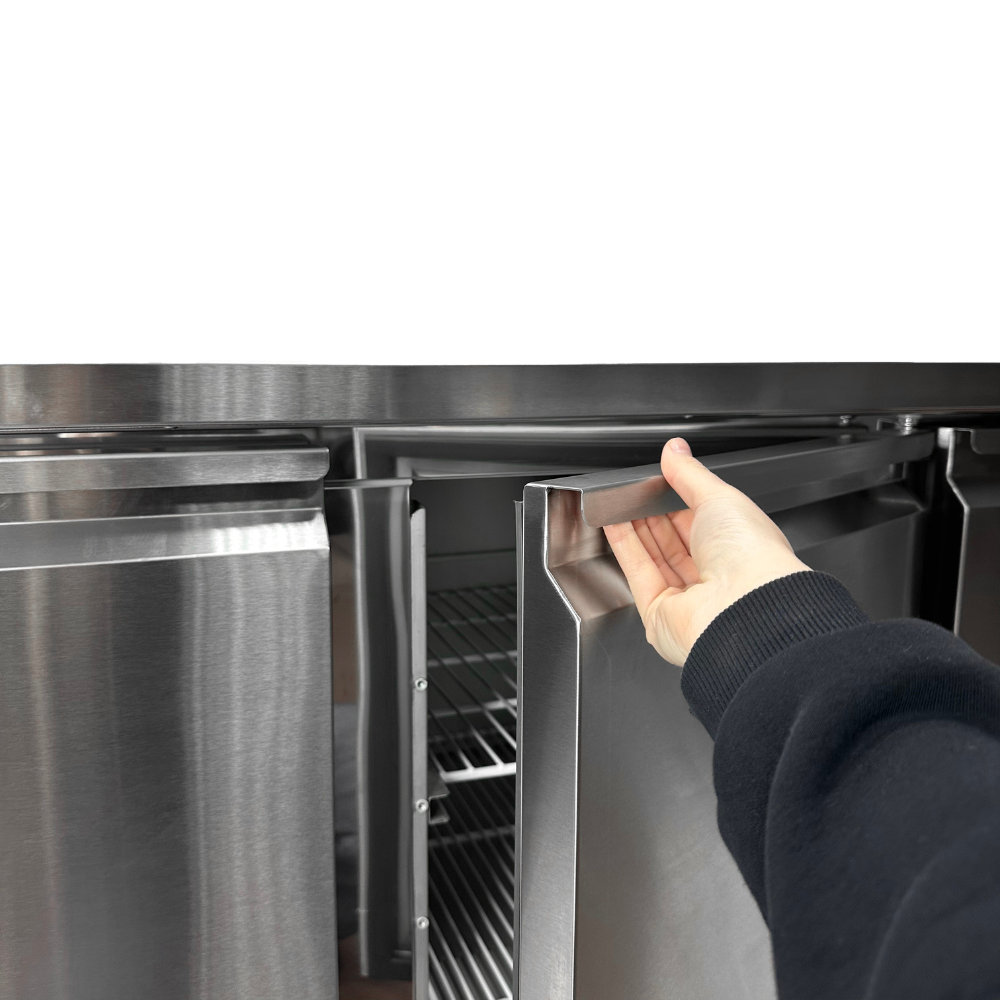 Стіл холодильний тридверний ЕНЕРГОЕФЕКТИВНИЙ BRILLIS G-S903V S/S TOP